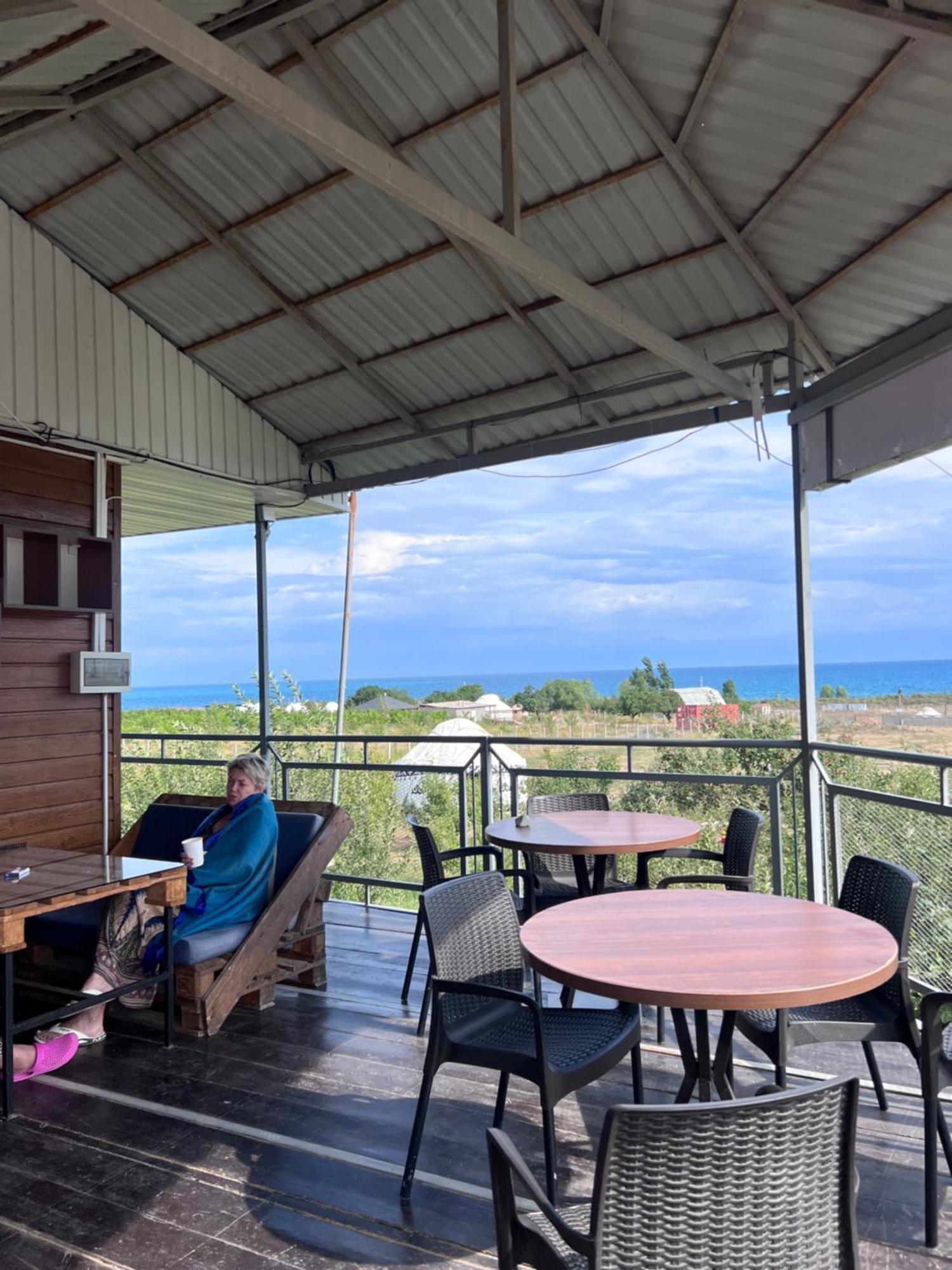 Guest House And Yurt Camp "Aktan" Bokonbayevo ภายนอก รูปภาพ